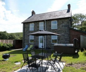 Holiday Home Uwch yr Aber