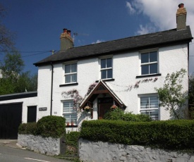 Bryn Ffynnon Holiday Cottage Llanrwst