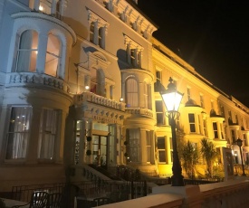 Iris Hotel Llandudno