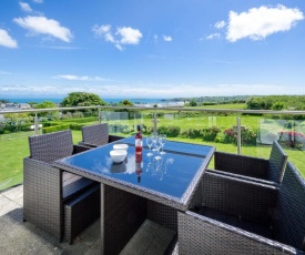Spacious Holiday Home in Abersoch Britain with Sun Terrace