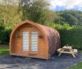 Glamping Pods and Safari Tent in Heart of Snowdonia