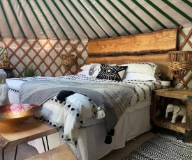 Luxury Yurt with Hot Tub