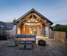Oak framed detached house with wood fired hot tub