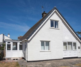 Crows Nest - Rhosneigr