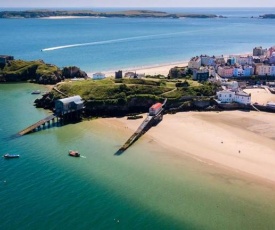 "Sea Suite" Tenby