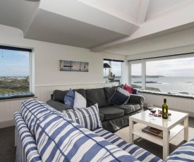 HEADLANDS-2 BED-SEA VIEW APARTMENT-TREARDDUR BAY