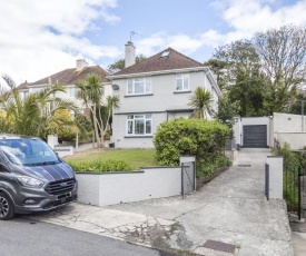 Mayfield House - 4 Bedroom House - Tenby