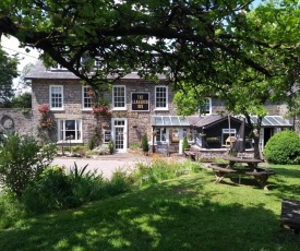 Llanerch Inn