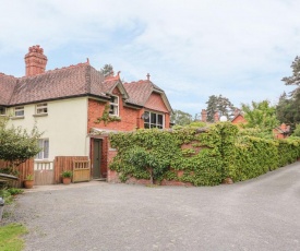 Riverside Cottage, Llandrindod Wells