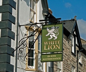 The White Lion Hotel