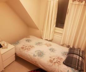 Cozy Private Room in Nice area of Cardiff