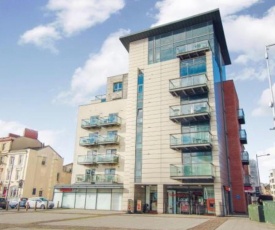 Quayside Apartment in Cardiff Bay